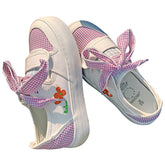 Zapatillas de cuadros vichy con estética cottagecore